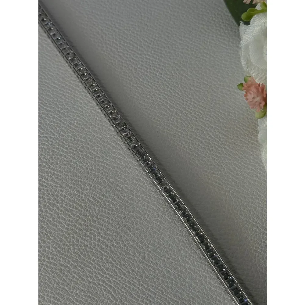 Elegant 925 Sterling Silver CZ Bracelet Length 8 Inch